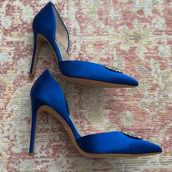 Badgley Mischka Blue Satin Heels - Picture 3 of 11